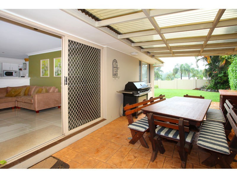 84 Teasdale Drive, Nerang QLD 4211
