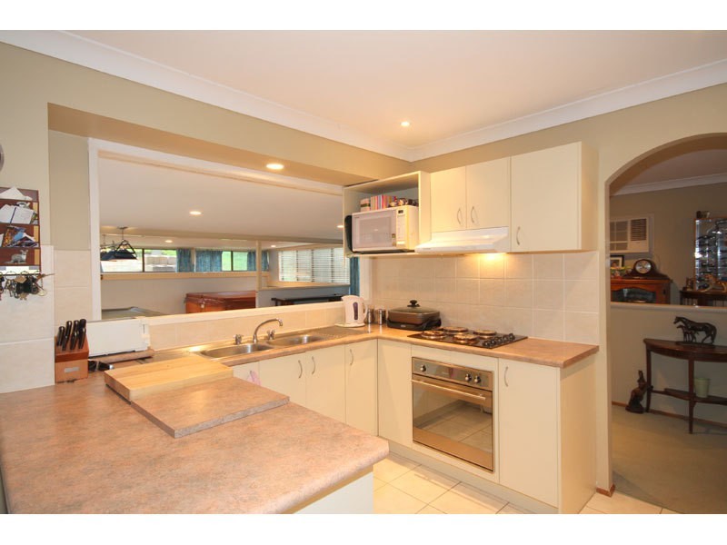 Highland Park QLD 4211