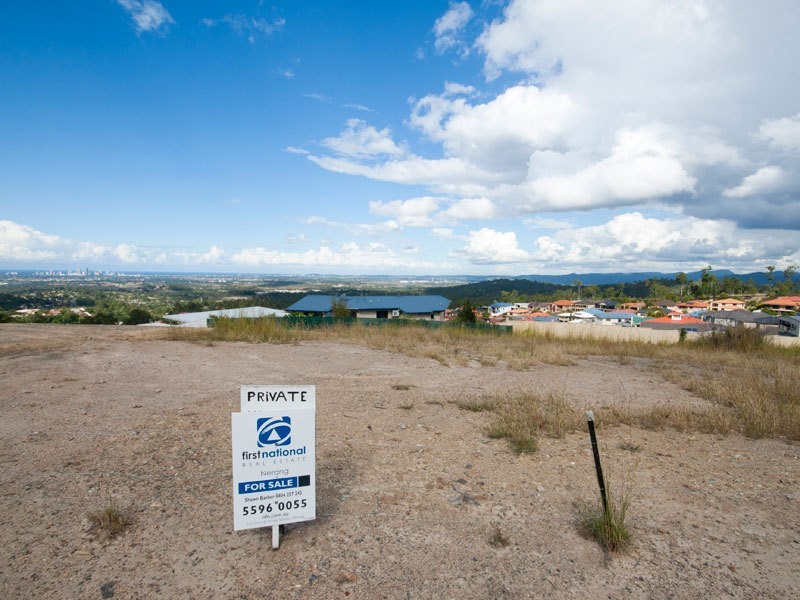 15 Chevron Rise, Highland Park QLD 4211