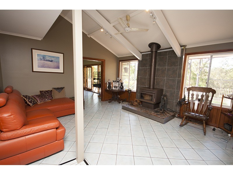 5 Narrabri Court, Gaven QLD 4211
