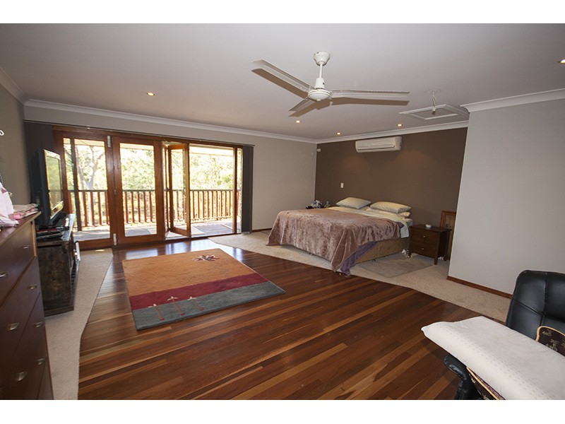 5 Narrabri Court, Gaven QLD 4211