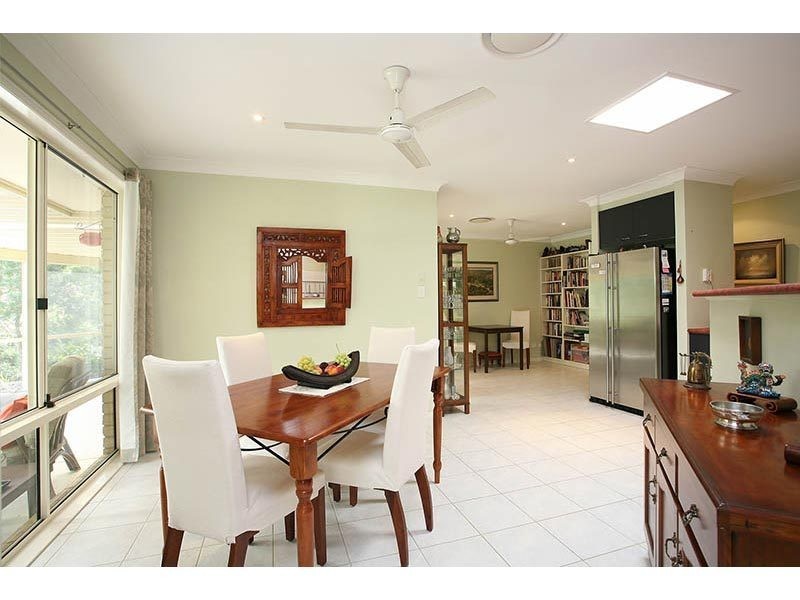 30 Camphor Drive, Canungra QLD 4275