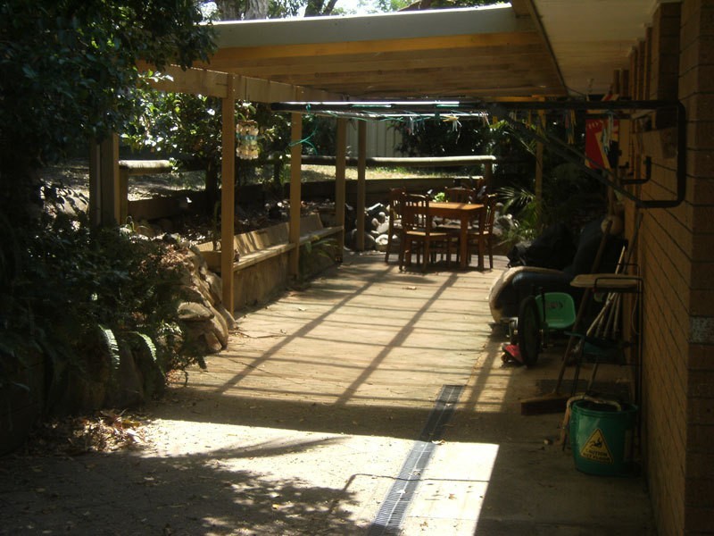 6 Lobban Close, Highland Park QLD 4211