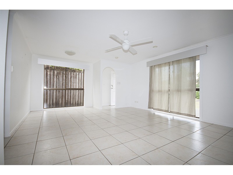 13 Barrine Drive, Worongary QLD 4213