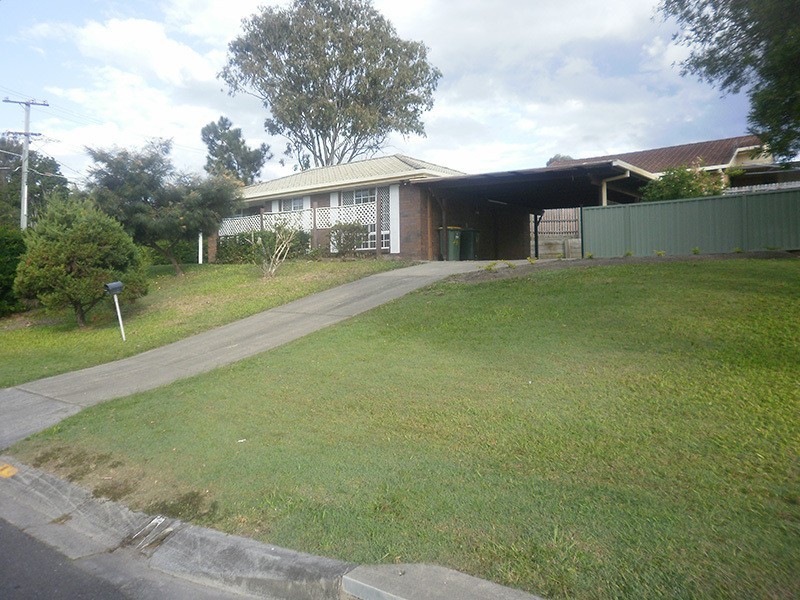 4 Plum Parade, Nerang QLD 4211
