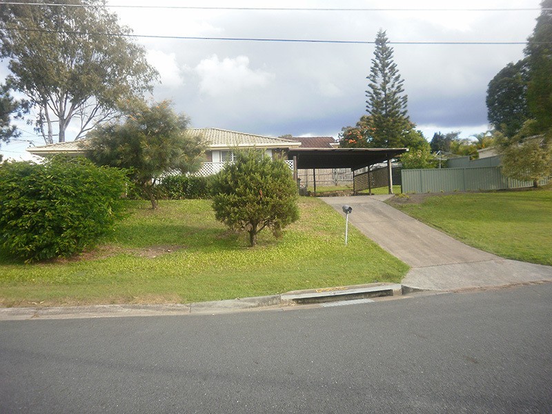 4 Plum Parade, Nerang QLD 4211