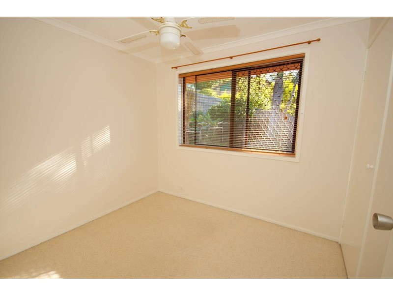 8 Rorymor Court, Highland Park QLD 4211