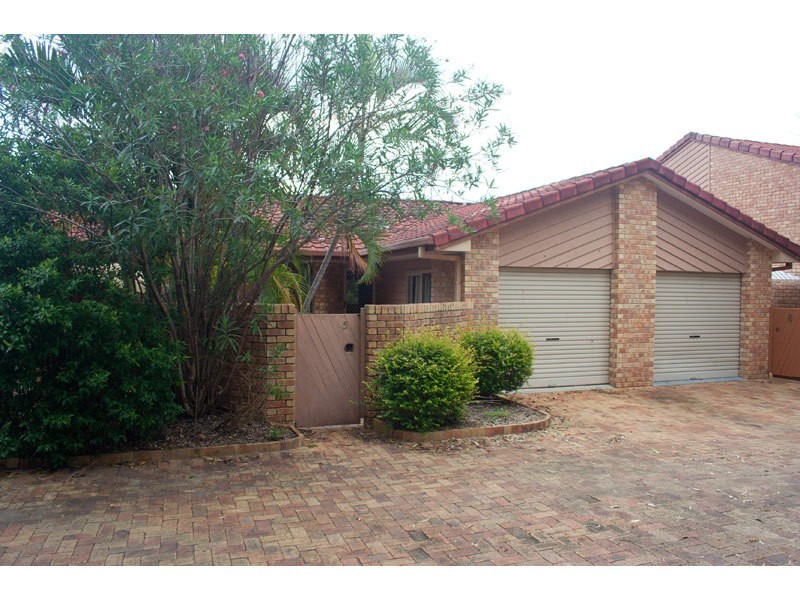Highland Park QLD 4211
