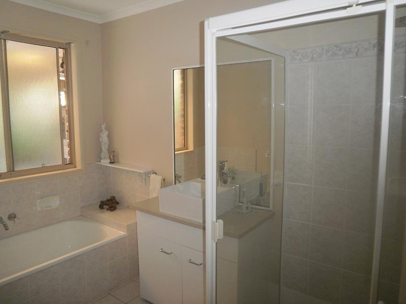 4 Brook Court, Nerang QLD 4211