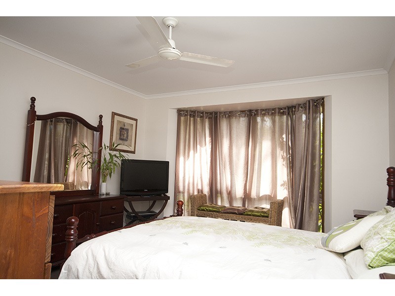 56 Yarrayne Road, Nerang QLD 4211