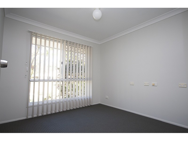 8 Richfield Close, Nerang QLD 4211
