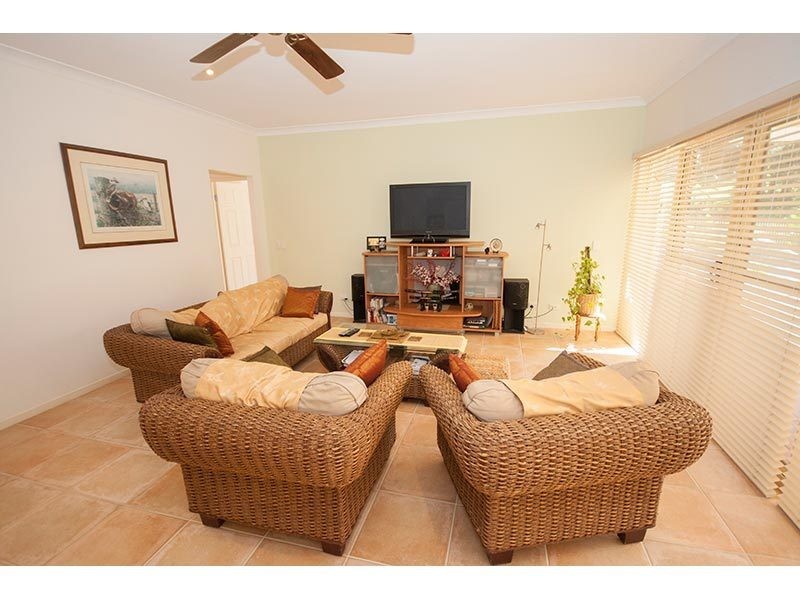 17 Venn Court, Mount Nathan QLD 4211