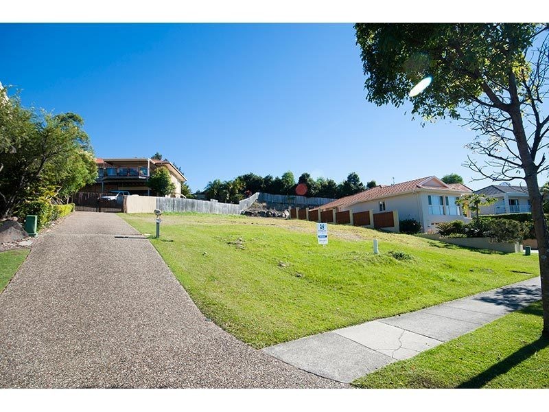 65 Armstrong Way, Highland Park QLD 4211