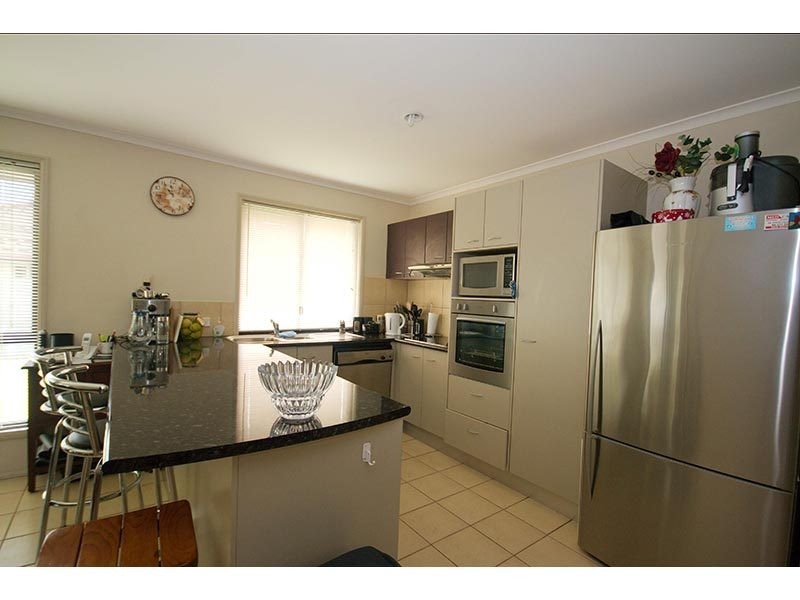 12 Oakdale Avenue, Nerang QLD 4211