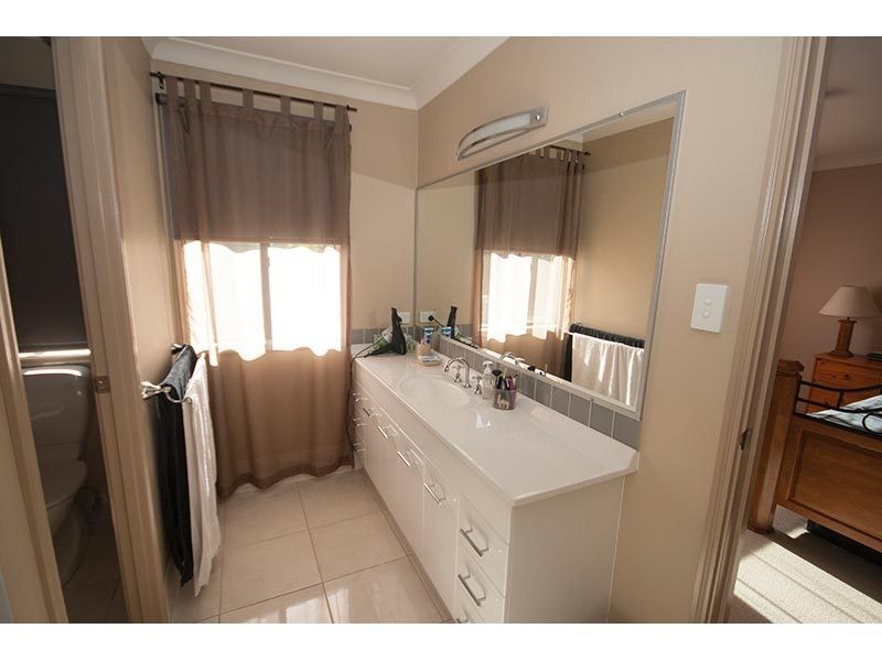 3 Weber Court, Nerang QLD 4211