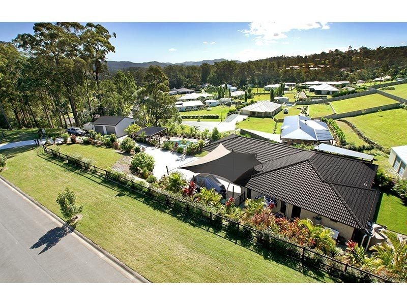 5 Lookout Place, Mount Nathan QLD 4211