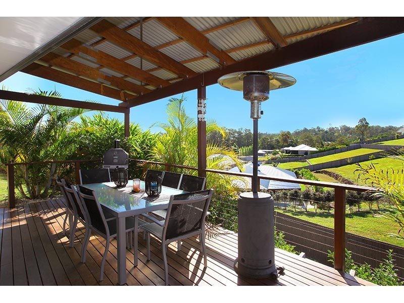 5 Lookout Place, Mount Nathan QLD 4211