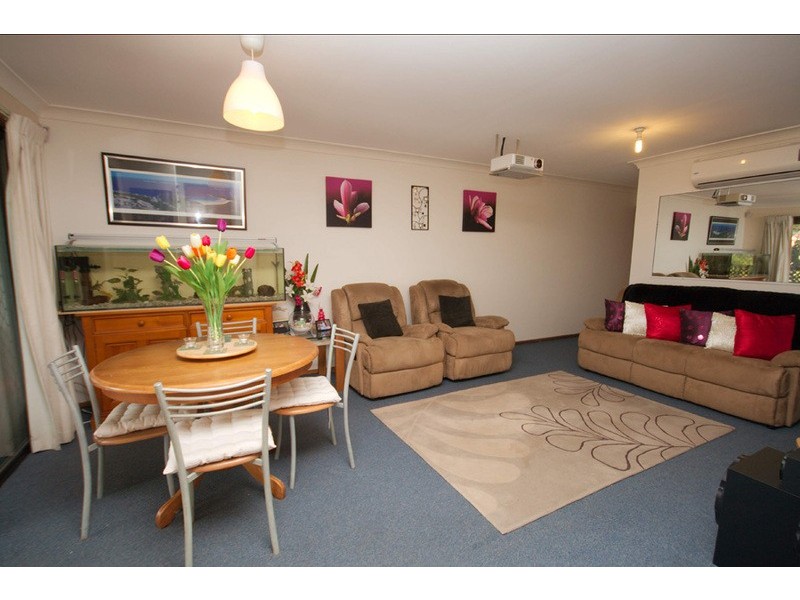 6/11 Balfour Crescent, Highland Park QLD 4211