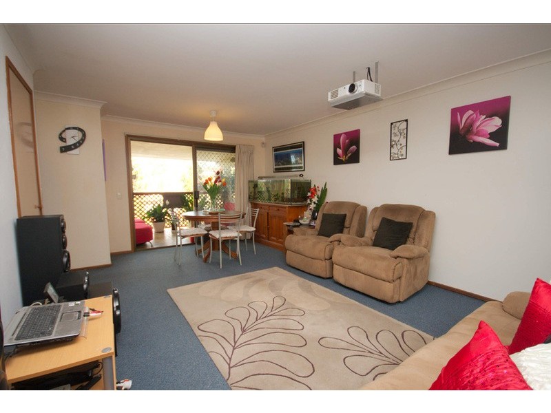 6/11 Balfour Crescent, Highland Park QLD 4211