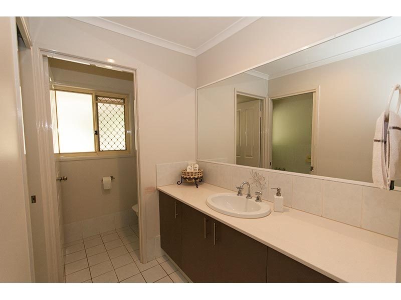 226 Crane Crescent, Nerang QLD 4211