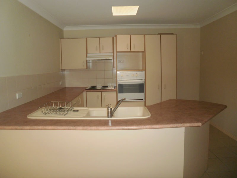 2/38 Ancona Street, Carrara QLD 4211