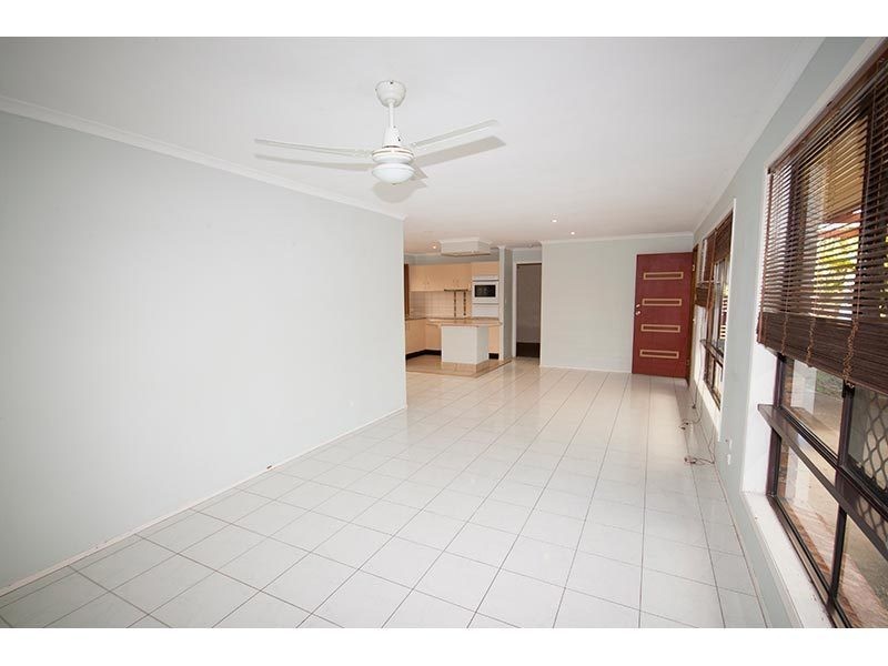 2 Appleblossom Place, Nerang QLD 4211
