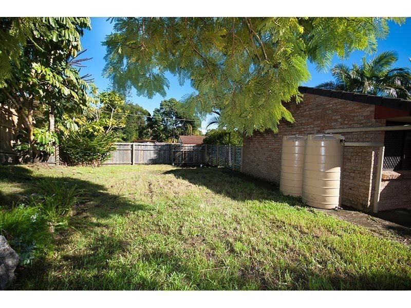 2 Appleblossom Place, Nerang QLD 4211