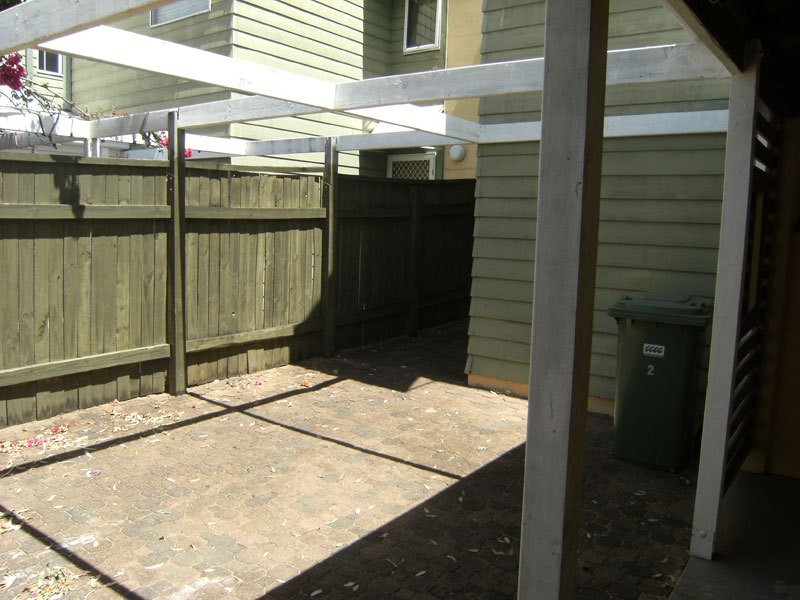 3/2 Kilpatrick Court, Highland Park QLD 4211