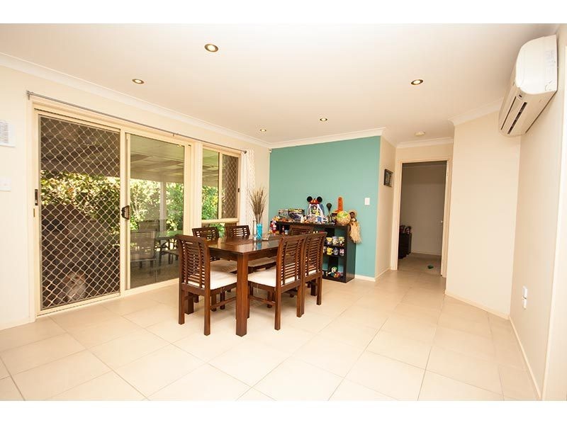 5 Gloucester Court, Highland Park QLD 4211