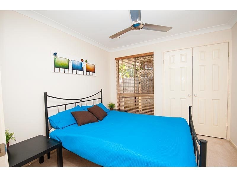 5 Gloucester Court, Highland Park QLD 4211