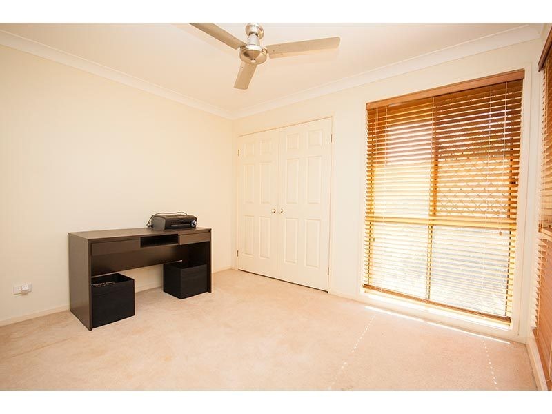 5 Gloucester Court, Highland Park QLD 4211