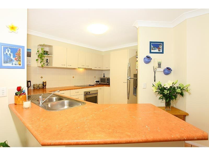 77 Riverpark Drive, Nerang QLD 4211
