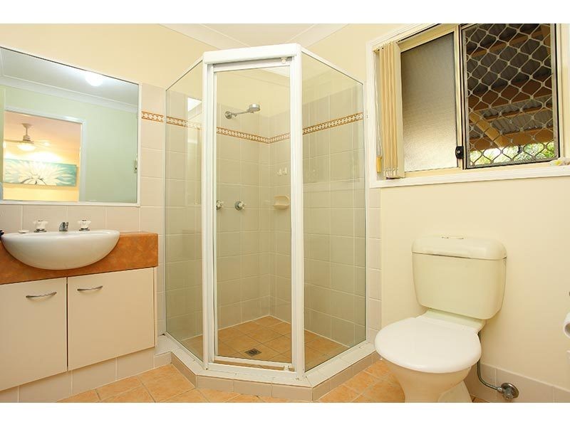 77 Riverpark Drive, Nerang QLD 4211