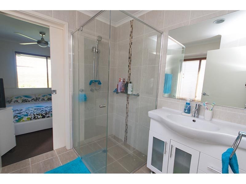 12 Andamooka Avenue, Worongary QLD 4213