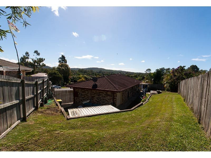 10 Knight Crescent, Nerang QLD 4211