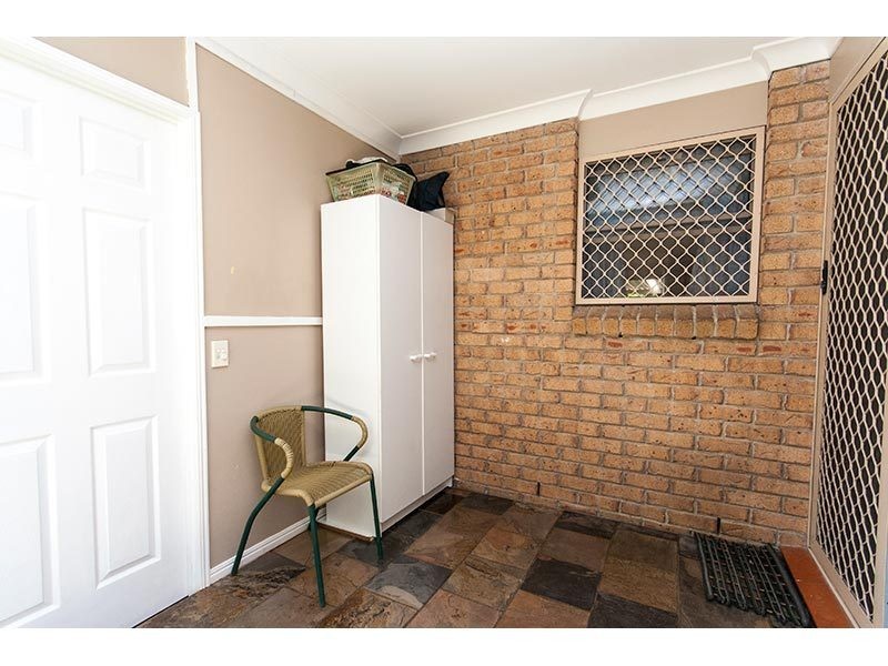 10 Nottingham Place, Highland Park QLD 4211