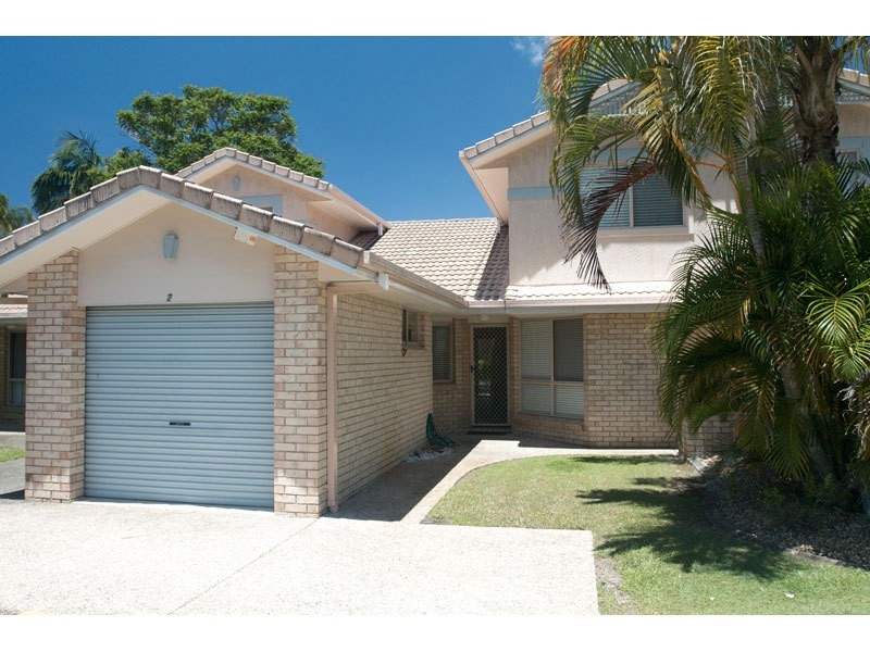 2/264 Oxley Drive, Coombabah QLD 4216