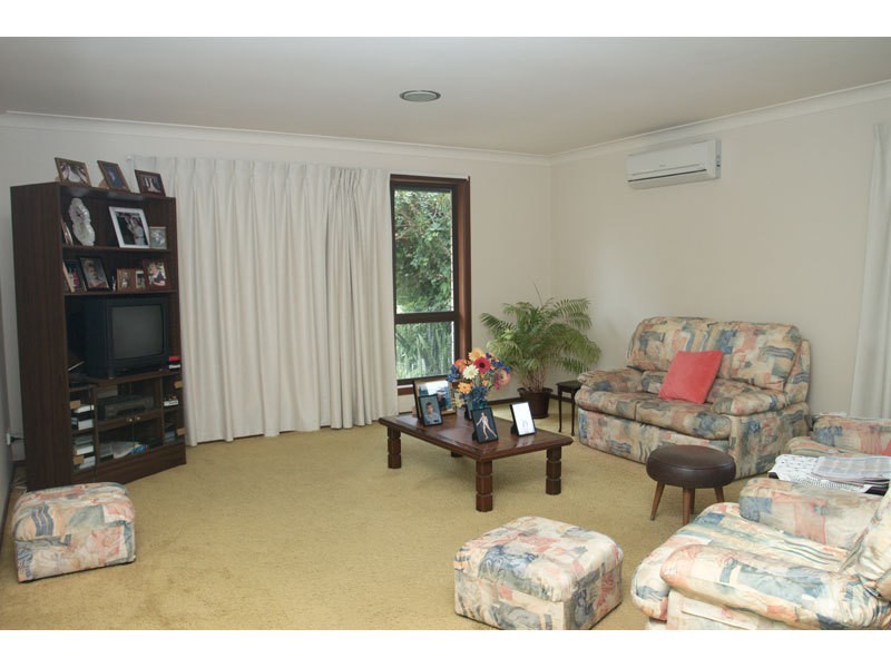 8 Colrene Drive, Nerang QLD 4211