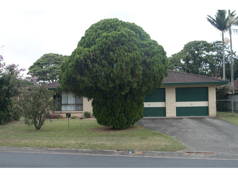 8 Colrene Drive, Nerang QLD 4211