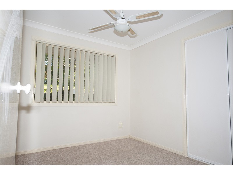 33 Glengarry Close, Highland Park QLD 4211