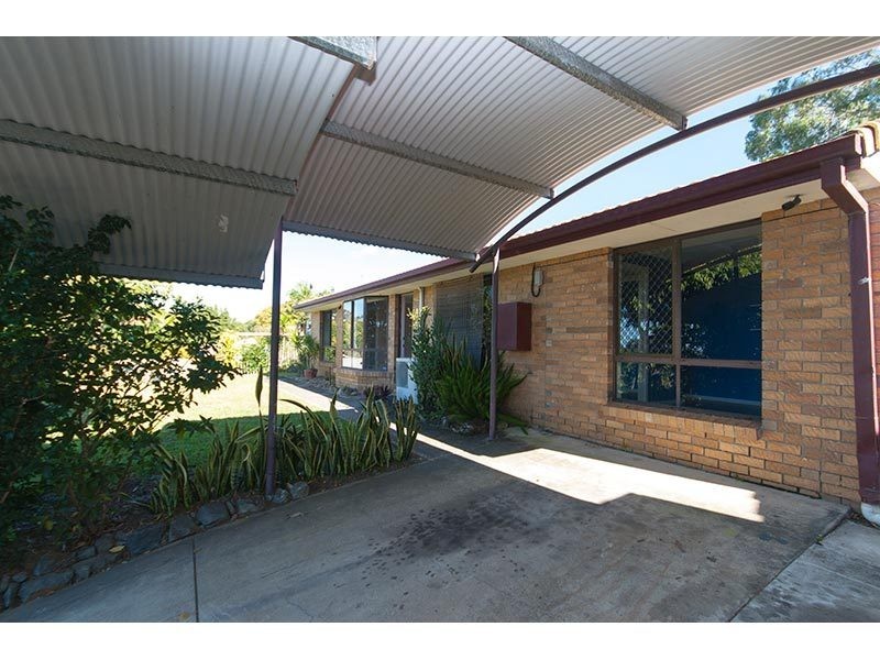 16 Jabiluka Drive, Highland Park QLD 4211