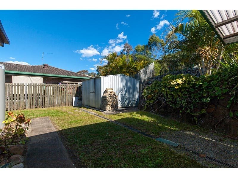 16 Jabiluka Drive, Highland Park QLD 4211