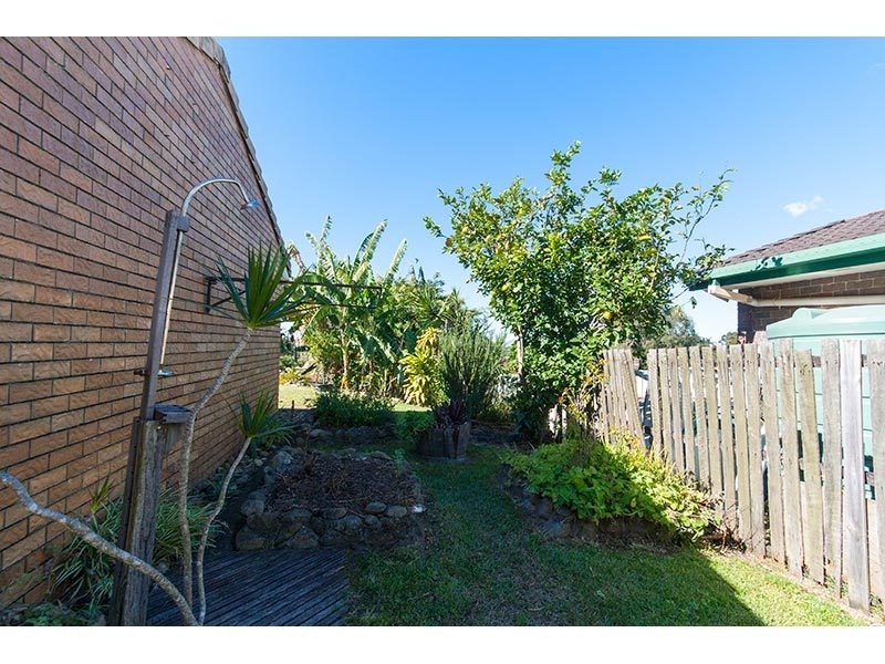 16 Jabiluka Drive, Highland Park QLD 4211