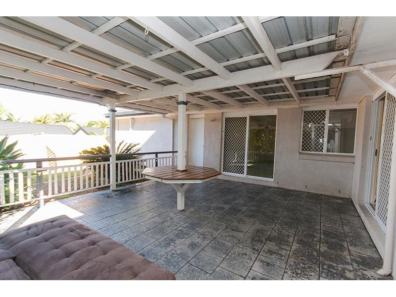 17 Rebbechi Court, Parkwood QLD 4214