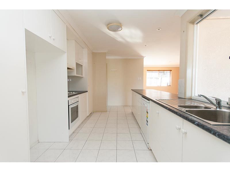 17 Rebbechi Court, Parkwood QLD 4214