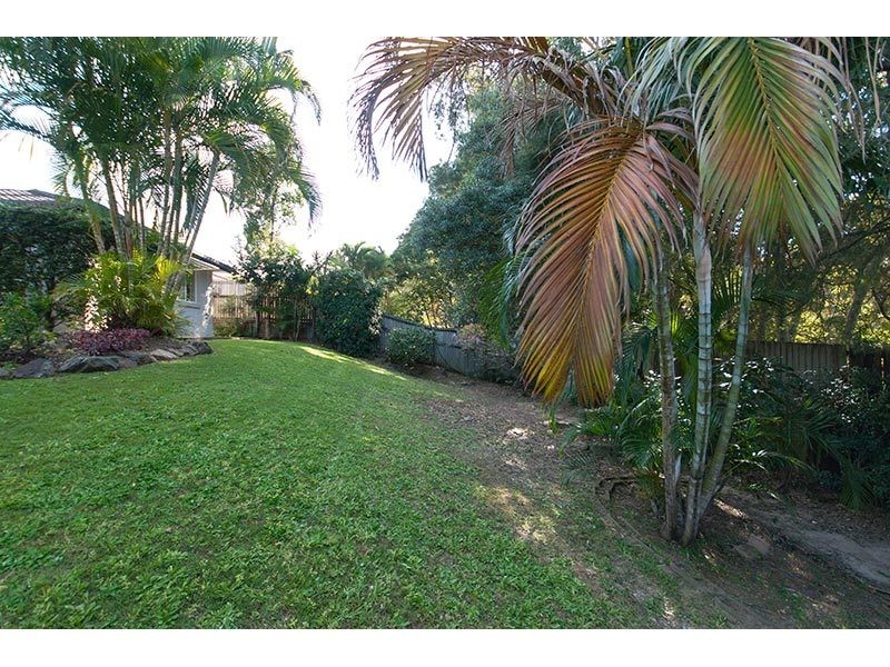 17 Rebbechi Court, Parkwood QLD 4214