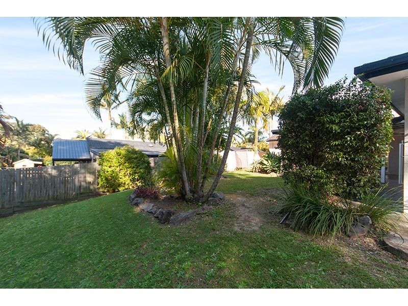 17 Rebbechi Court, Parkwood QLD 4214