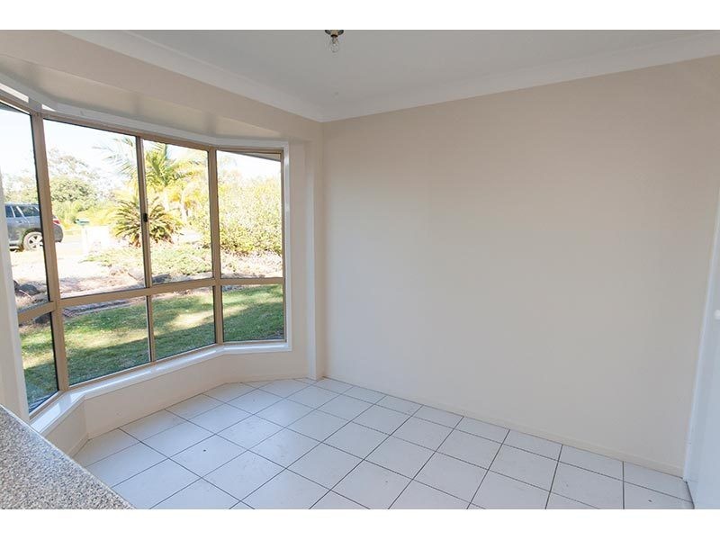 8 Crocus Way, Gaven QLD 4211