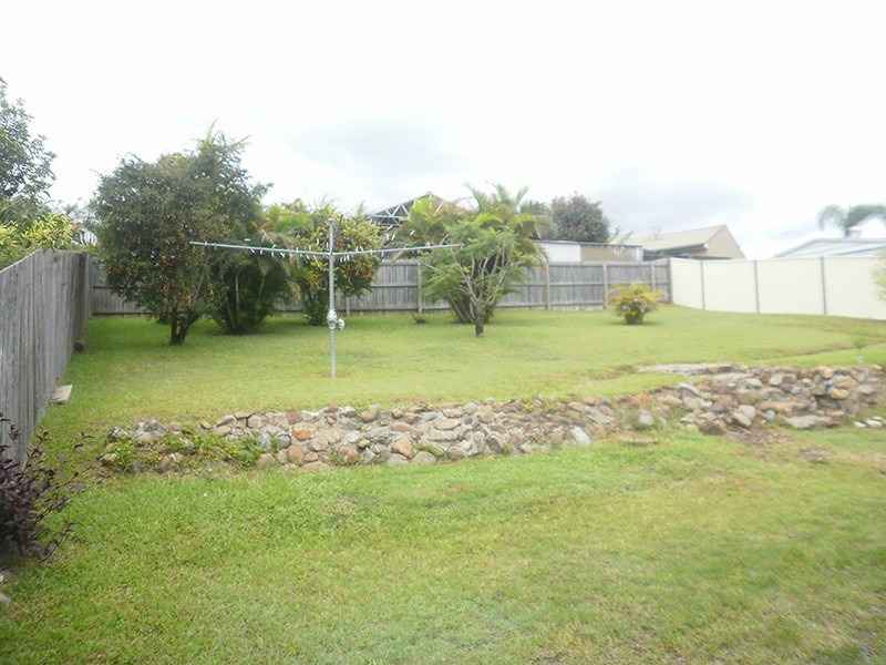 3 Buring Court, Highland Park QLD 4211