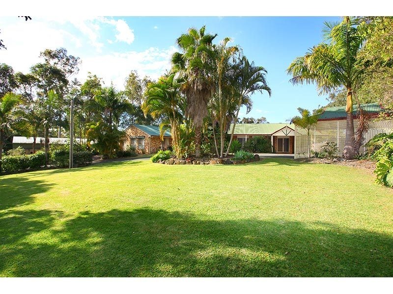 6 Columbine Way, Gaven QLD 4211